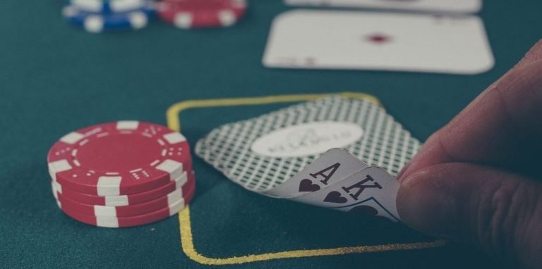 Đăng ký hoặc đăng nhập tài khoản để tham gia cược